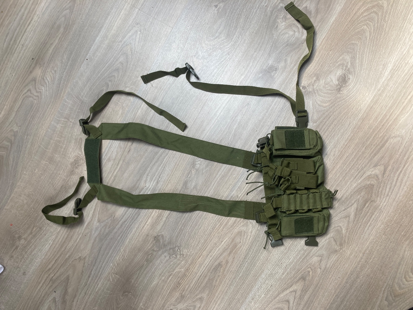 Taktický chest rig oliva