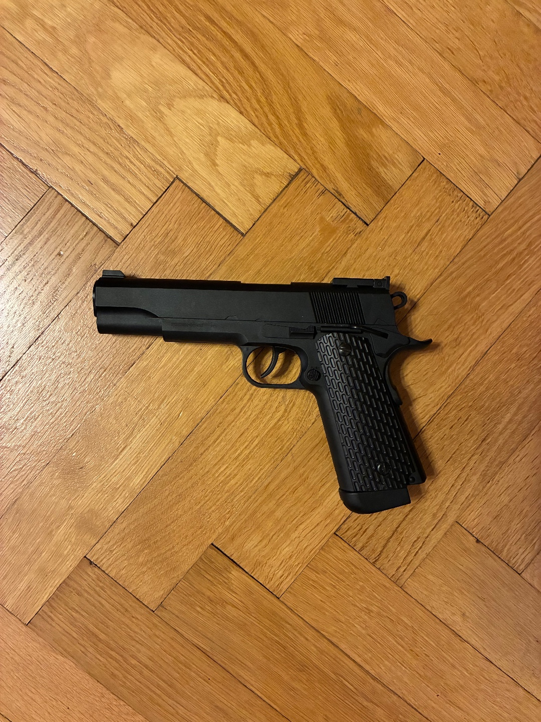 Airsoft pistole G292B CO2 pohon - WELL