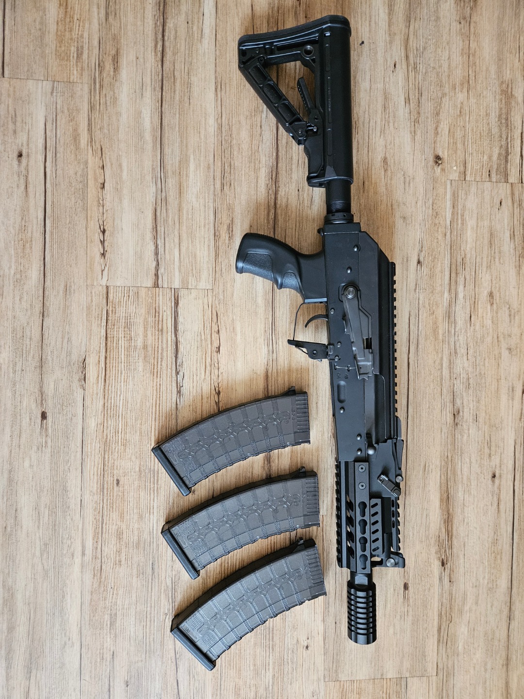 Prodám G&G RK 74 cqb s třemi zásobníky