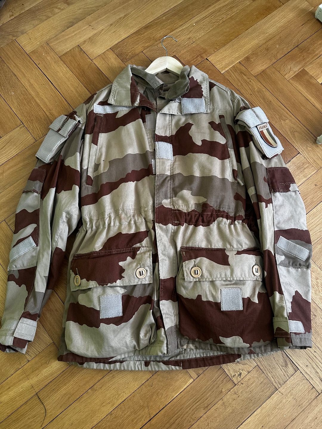 WTS/Prodám Francozský komplet pouštní CCE