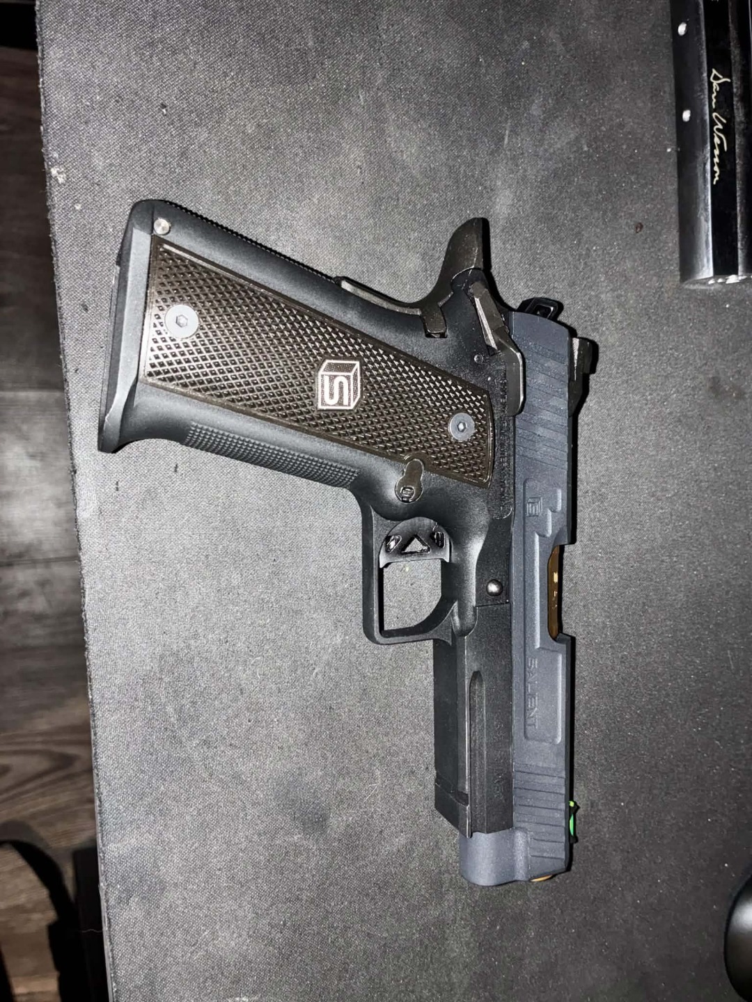 AW Custom Hi-capa
